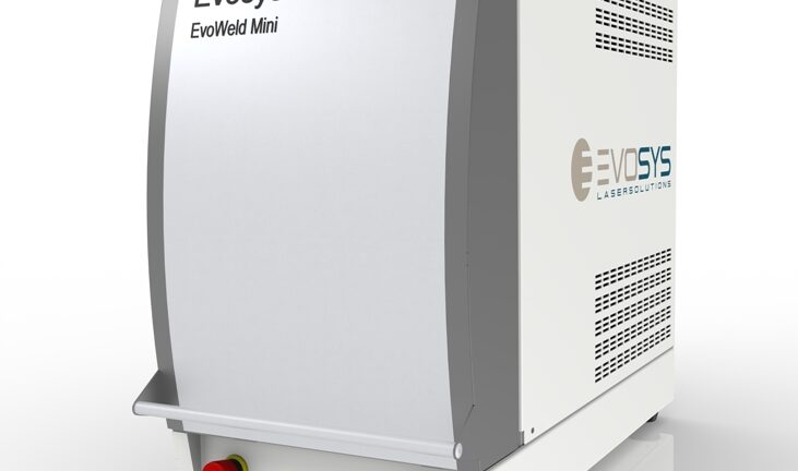 EVOSYS zeigt neue Kompaktmaschine zum Laserschweißen von Kunststoffen auf der K